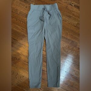 Columbia women’s Gray Drawstring hiking pants